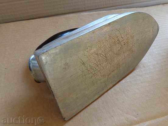 Delivery of Old Electric Electric Iron - Bulgaria Delivery of Old Electric Electric Iron - Bulgaria