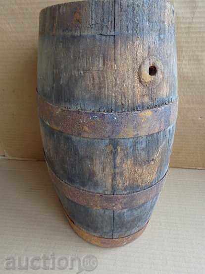 Old bathtub, barrel, wooden, vase, cork with price 69.00 BGN | € 35.28 Old bathtub, barrel, wooden, vase, cork with price 69.00 BGN | € 35.28