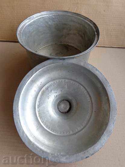 Auction Old baked saucepan, bakter, copper Auction Old baked saucepan, bakter, copper