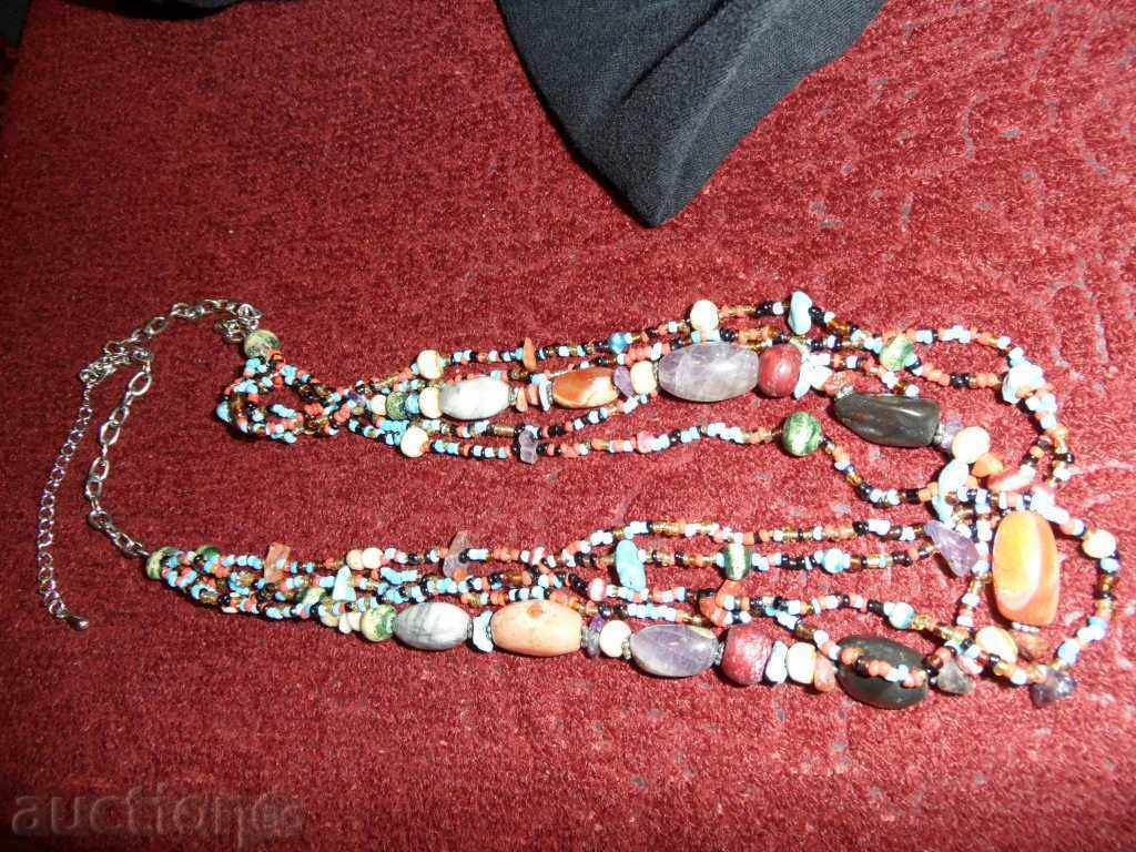 ΚΟΛΙΕ / ΚΟΛΙΕ με φυσικές χρωματιστές πέτρες Είναι υπέροχο! Μάρκοβο με τιμή 99.00 BGN | € 50.62 ΚΟΛΙΕ / ΚΟΛΙΕ με φυσικές χρωματιστές πέτρες Είναι υπέροχο! Μάρκοβο με τιμή 99.00 BGN | € 50.62