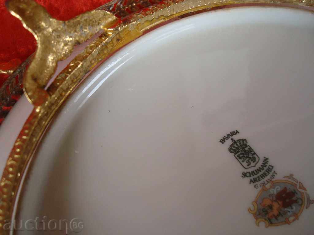 Plateau, the BAVARIA fruit bowl uniquely on a gilt base. with price 89.95 BGN | € 45.99 Plateau, the BAVARIA fruit bowl uniquely on a gilt base. with price 89.95 BGN | € 45.99