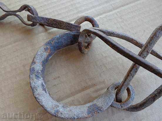 Eyebrows, pillows, handcuffs, chains, wrought iron with price 38.00 BGN | € 19.43 Eyebrows, pillows, handcuffs, chains, wrought iron with price 38.00 BGN | € 19.43