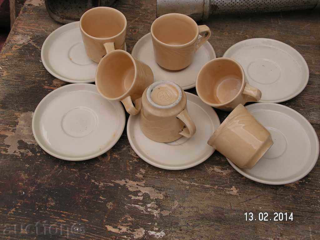 2209. STAR SERVICE FOR COFFEE BULGARIAN PORCELAIN - 5 2209. STAR SERVICE FOR COFFEE BULGARIAN PORCELAIN - 5