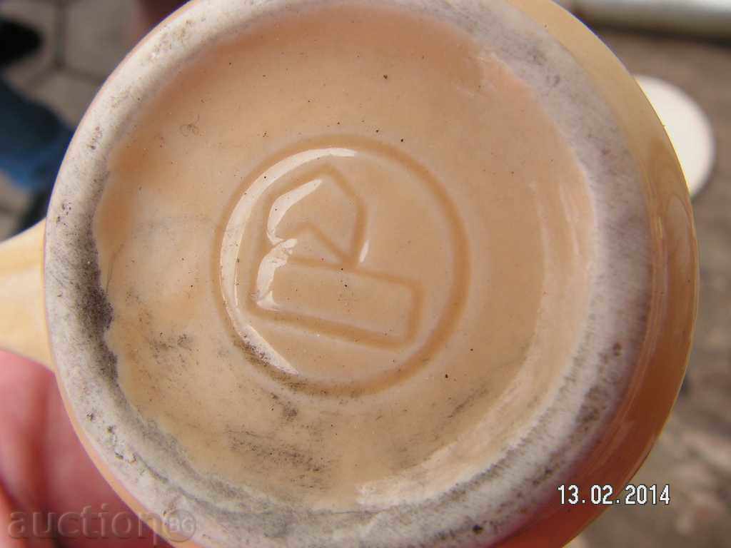 2209. STAR SERVICE FOR COFFEE BULGARIAN PORCELAIN - 7 2209. STAR SERVICE FOR COFFEE BULGARIAN PORCELAIN - 7