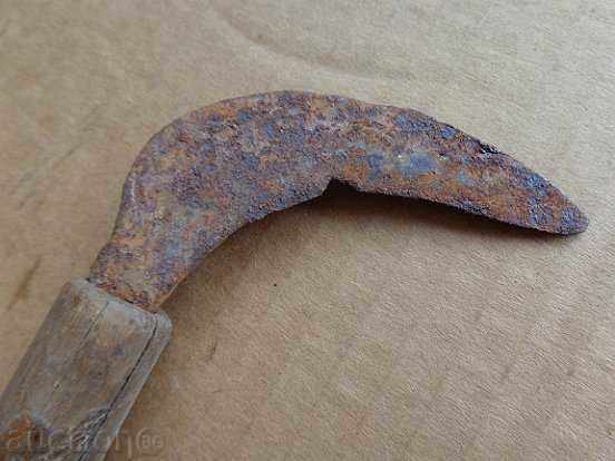 Old hand forged wagon, wrought iron with price 25.00 BGN | € 12.78 Old hand forged wagon, wrought iron with price 25.00 BGN | € 12.78