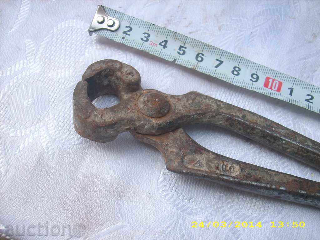 Auction  Kerpheden, pliers