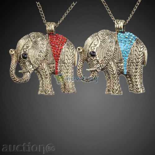 Lovely elephant necklace