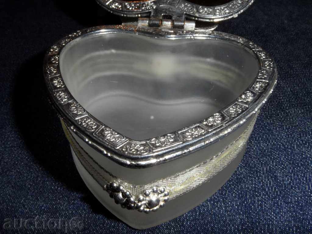 Auction Jewelry Box Auction Jewelry Box