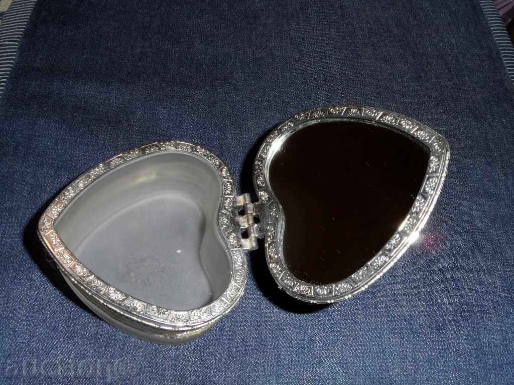 Delivery of Jewelry Box Delivery of Jewelry Box