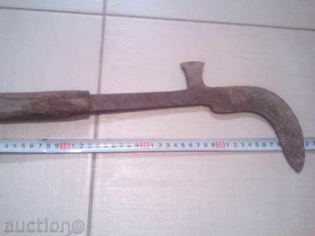 Delivery of old handmade hammer Delivery of old handmade hammer