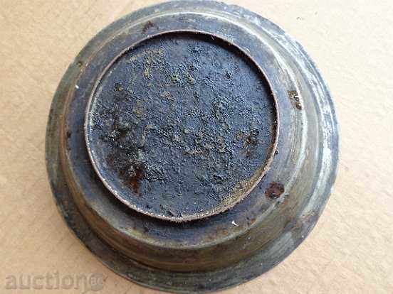 Old copper sahan, baker, bowl, plate, tass with price 25.00 BGN | € 12.78 Old copper sahan, baker, bowl, plate, tass with price 25.00 BGN | € 12.78