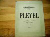 Play: Duet for two violins op.8