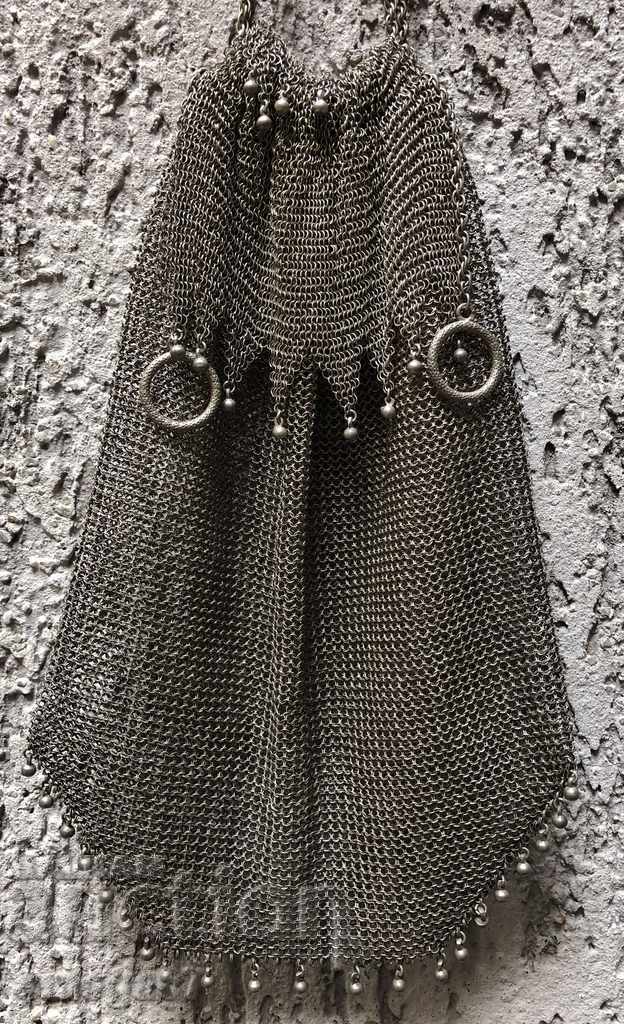 Argint doamnelor / ureche. din XX. cu preț 1350.00 BGN | € 690.24