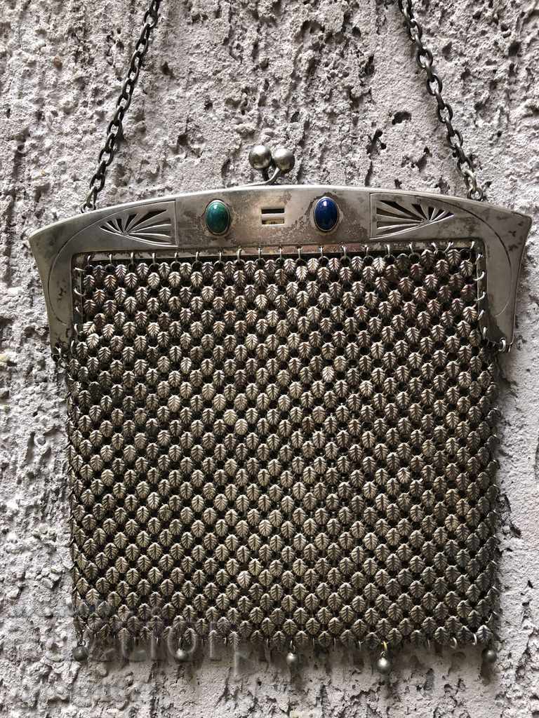 Ασημένια γυναικεία τσάντα αρχών του 20ου αιώνα, Γαλλία Ασημένια γυναικεία τσάντα αρχών του 20ου αιώνα, Γαλλία