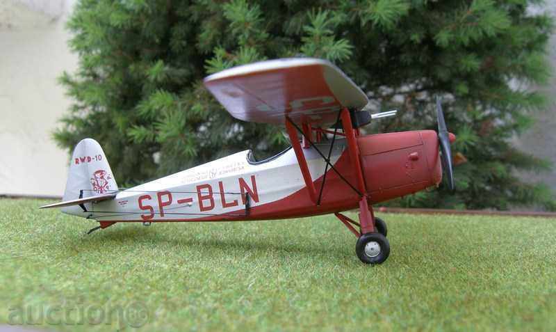 Хартиена модел на самолет RWD-10 (Polska)