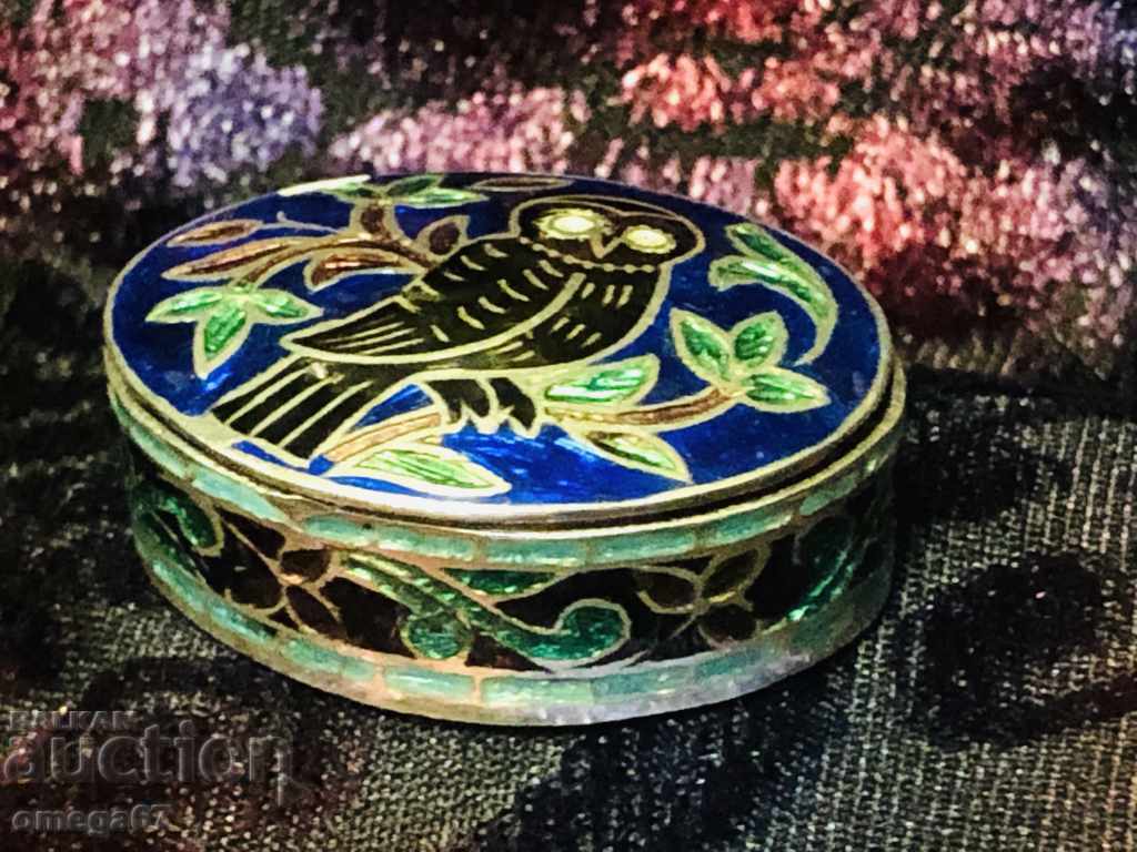 Silver enameled pillbox - 5 Silver enameled pillbox - 5