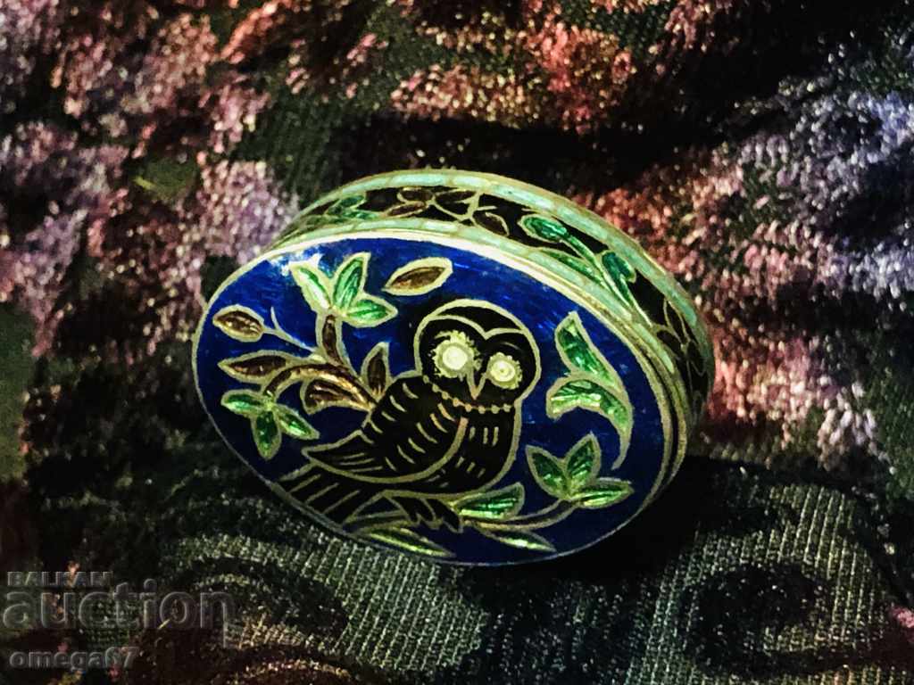 Silver enameled pillbox - 6 Silver enameled pillbox - 6