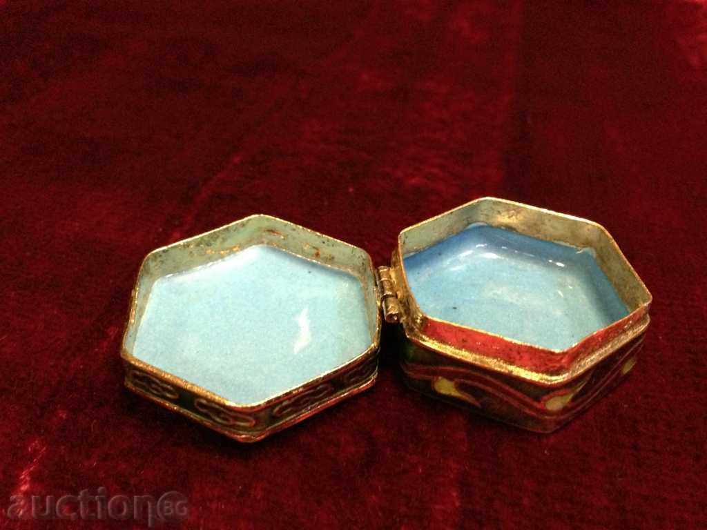 Delivery of EMAILED BOX Delivery of EMAILED BOX