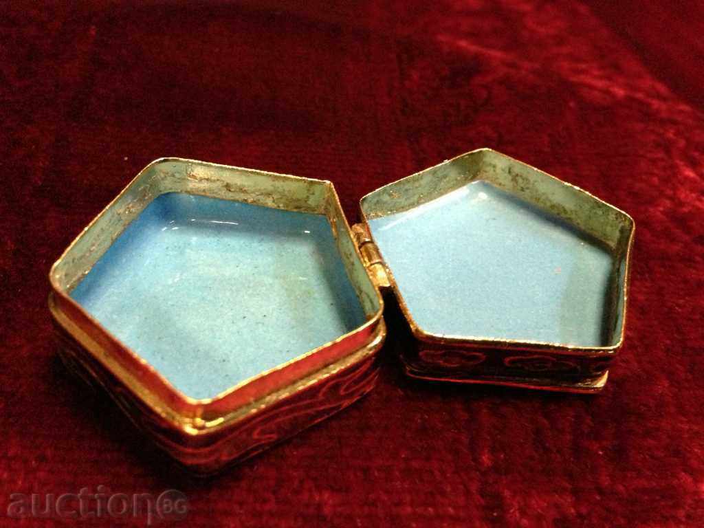 Delivery of EMAILED BOX