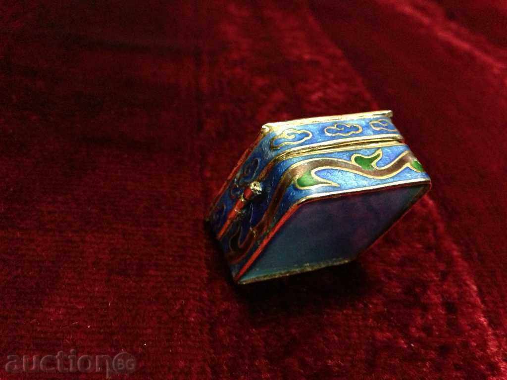 Δημοπρασία Σμάλτο BOX