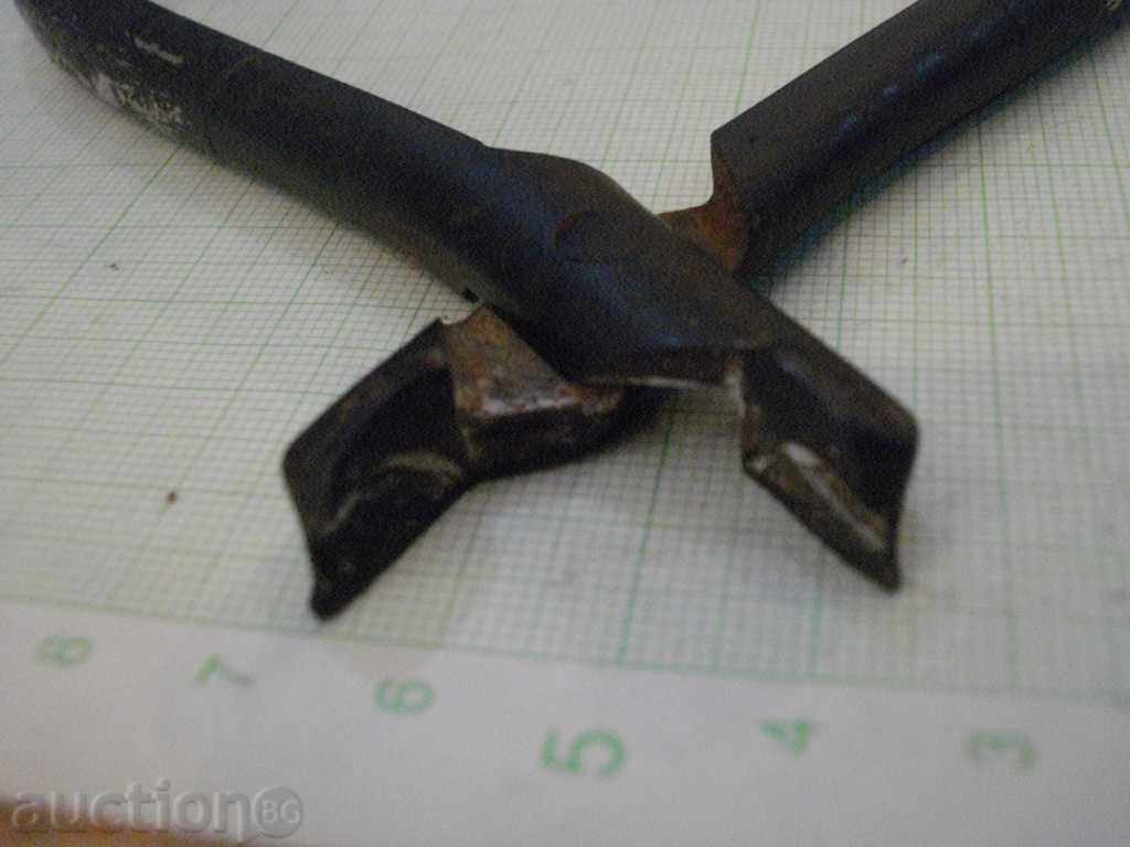 Delivery of Tool "M & F LONDON" old Delivery of Tool "M & F LONDON" old