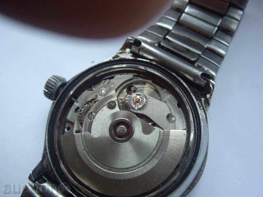 clock''PROVITA '' - 5 clock''PROVITA '' - 5