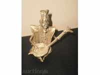 figura de bronz a unui muzician cu Kalimba / mbira / -seriya