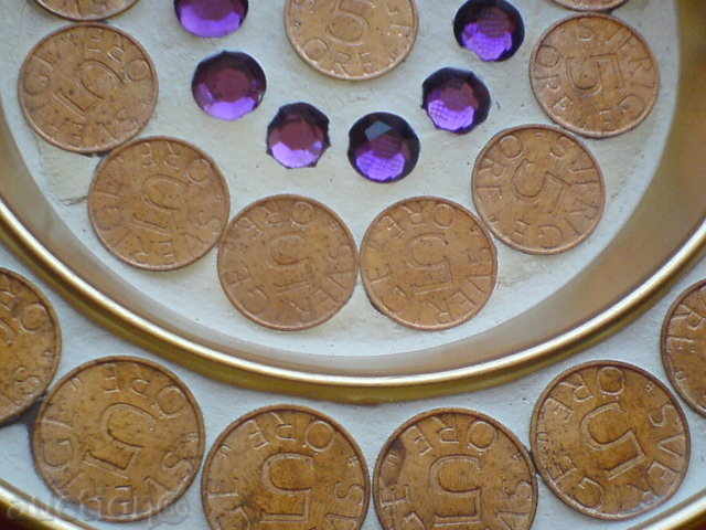 Auction Interstitial court, coin-coated Auction Interstitial court, coin-coated