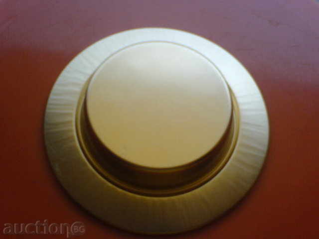 Delivery of Interstitial court, coin-coated Delivery of Interstitial court, coin-coated