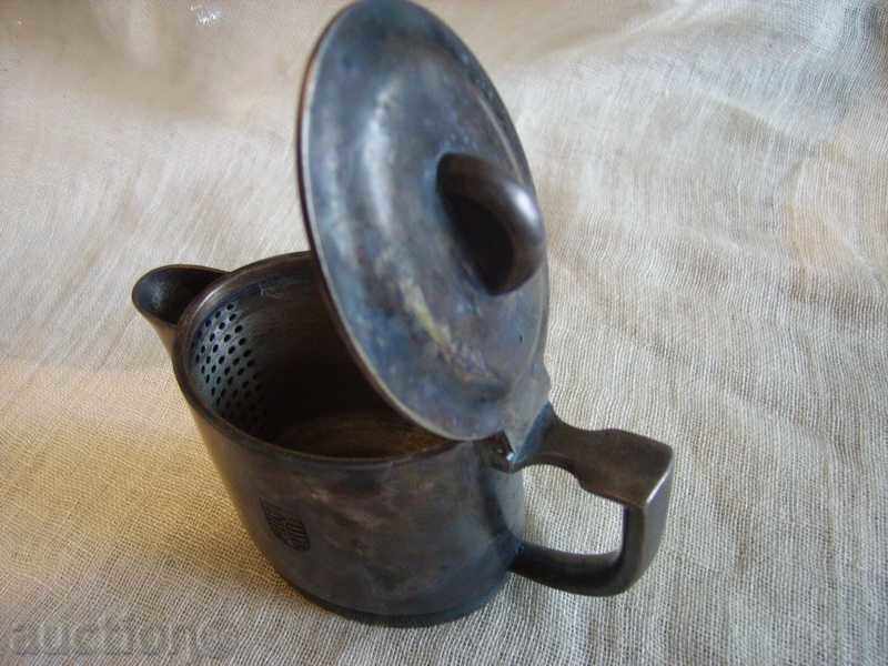 Auction  I sell a silk jug