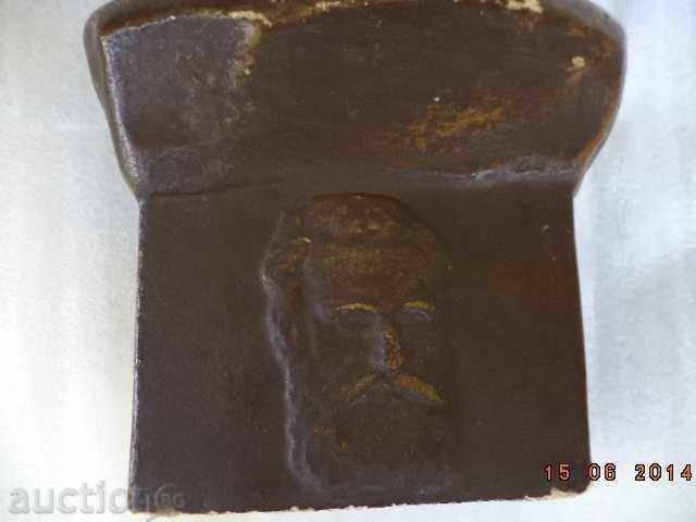 Δημοπρασία Προτομή του Hristo Botev από Ατανάς Dudulov Δημοπρασία Προτομή του Hristo Botev από Ατανάς Dudulov