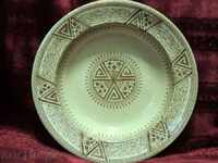 Porcelain Plate / England --- IXX v.