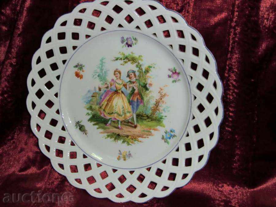 Decorative wall plate with price 80.00 BGN | € 40.90 Decorative wall plate with price 80.00 BGN | € 40.90
