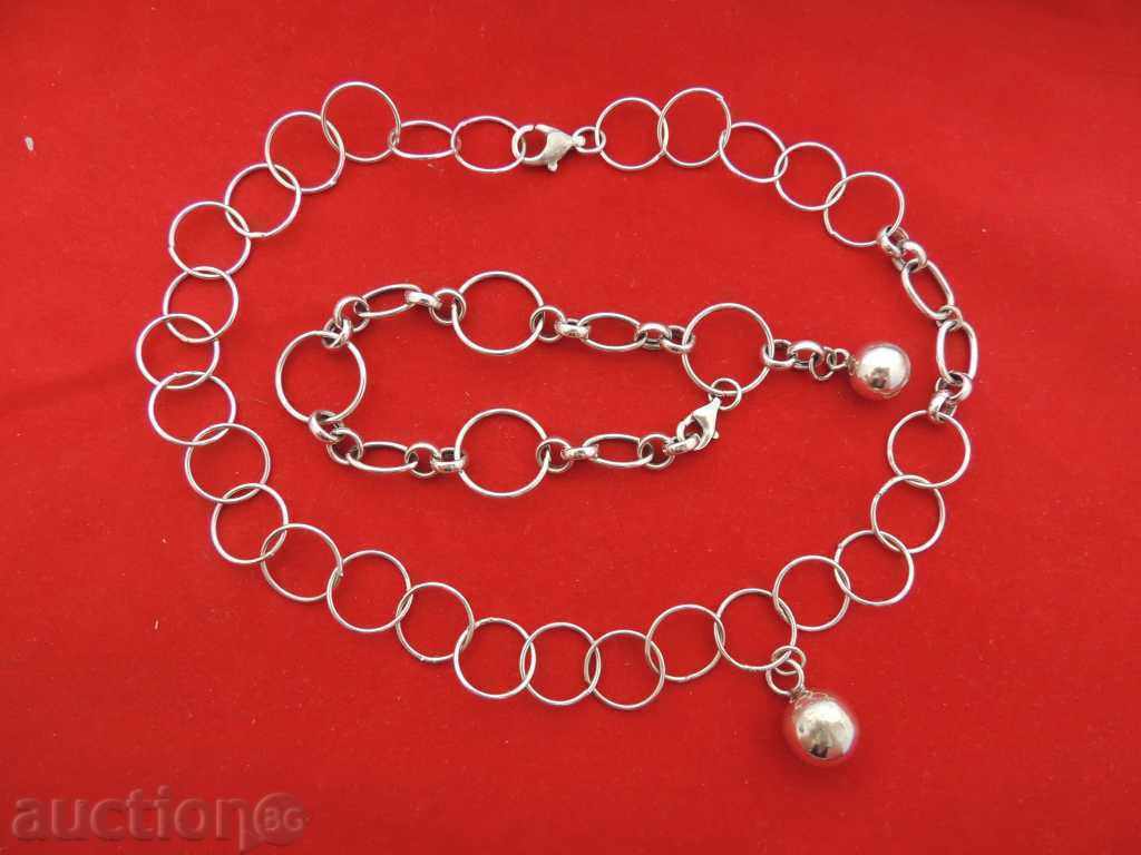 Silver necklace and bracelet