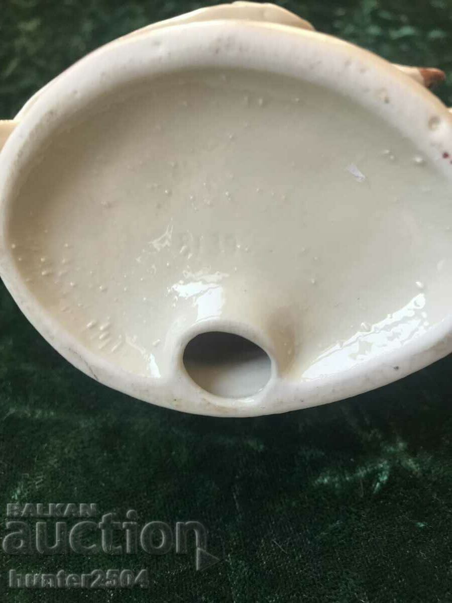 Delivery of Petrel - porcelain, 15 cm, marked Delivery of Petrel - porcelain, 15 cm, marked