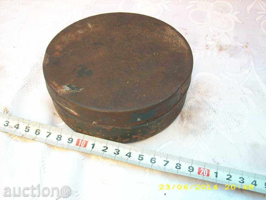 fruit tool box with price 1.99 BGN | € 1.02