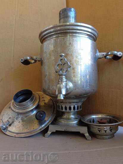 Delivery of Russian Imperial Squirrel, Tea - 19th Century