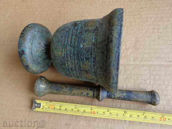 Old bronze mortar with hammer, mortar with price 47.00 BGN | € 24.03 Old bronze mortar with hammer, mortar with price 47.00 BGN | € 24.03