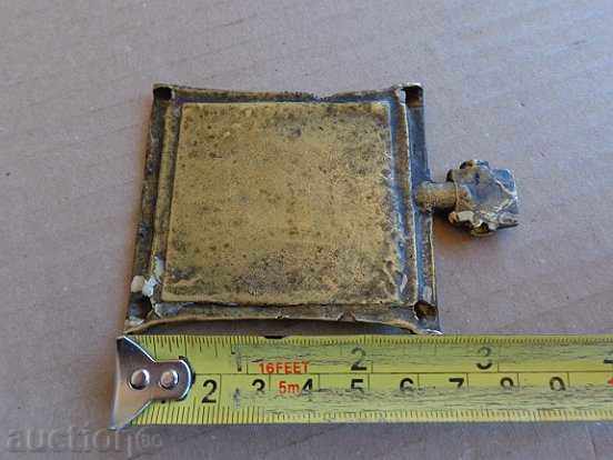 Auction Bronze center of Triptych, Russian icon - 19th century Auction Bronze center of Triptych, Russian icon - 19th century