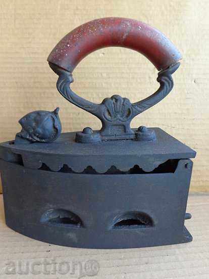 Παλιά σιδήρου φωτιά - αρχές του εικοστού αιώνα με τιμή 69.00 BGN | € 35.28 Παλιά σιδήρου φωτιά - αρχές του εικοστού αιώνα με τιμή 69.00 BGN | € 35.28