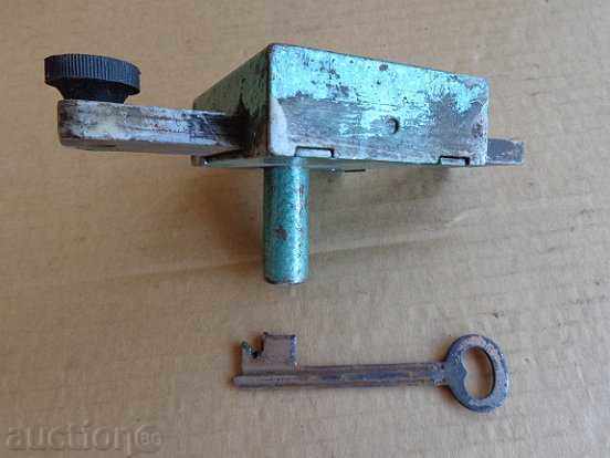 Old solid lock, lock, latch with price 57.00 BGN | € 29.14