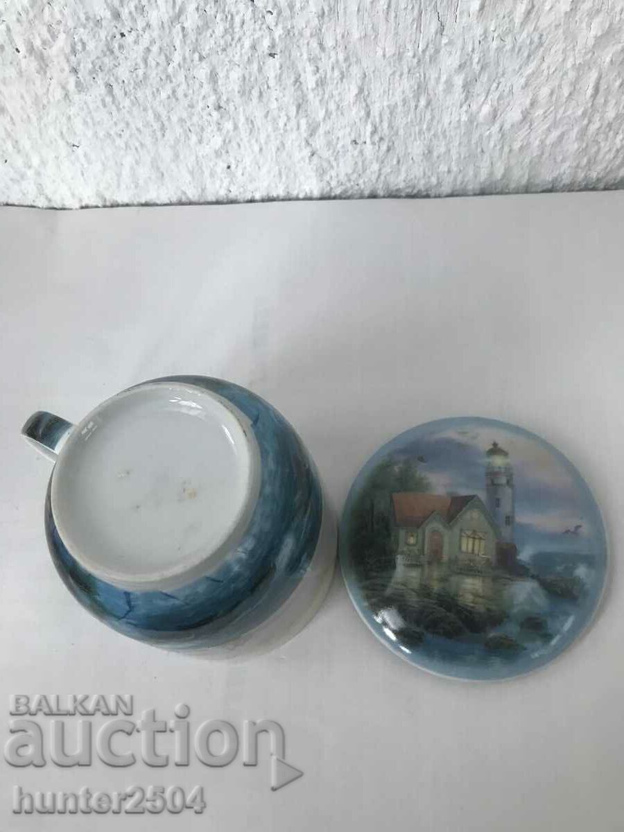 Livrarea Ceașcă cu capac - 8/8 cm