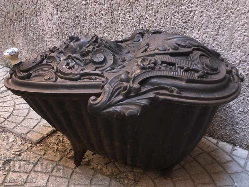 Grill stove from the 18th century in ROCOCO style !!! with price 3000.00 BGN | € 1533.88 Grill stove from the 18th century in ROCOCO style !!! with price 3000.00 BGN | € 1533.88