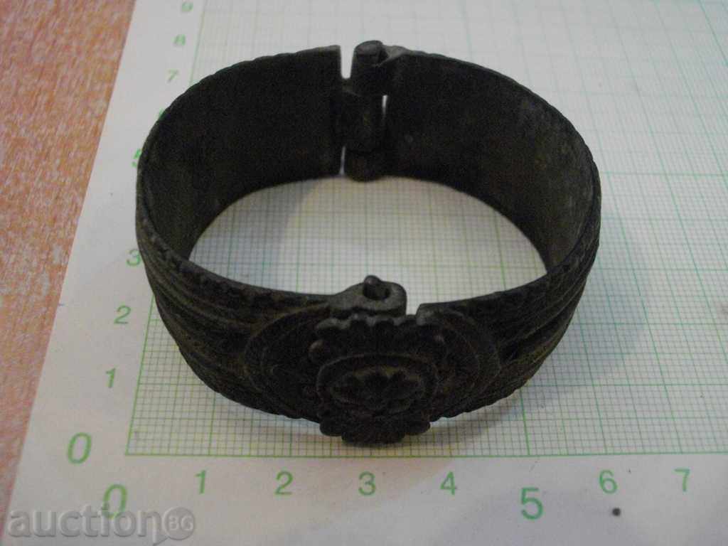 Bracelet made of sachan - 70 g with price 100.00 BGN | € 51.13 Bracelet made of sachan - 70 g with price 100.00 BGN | € 51.13