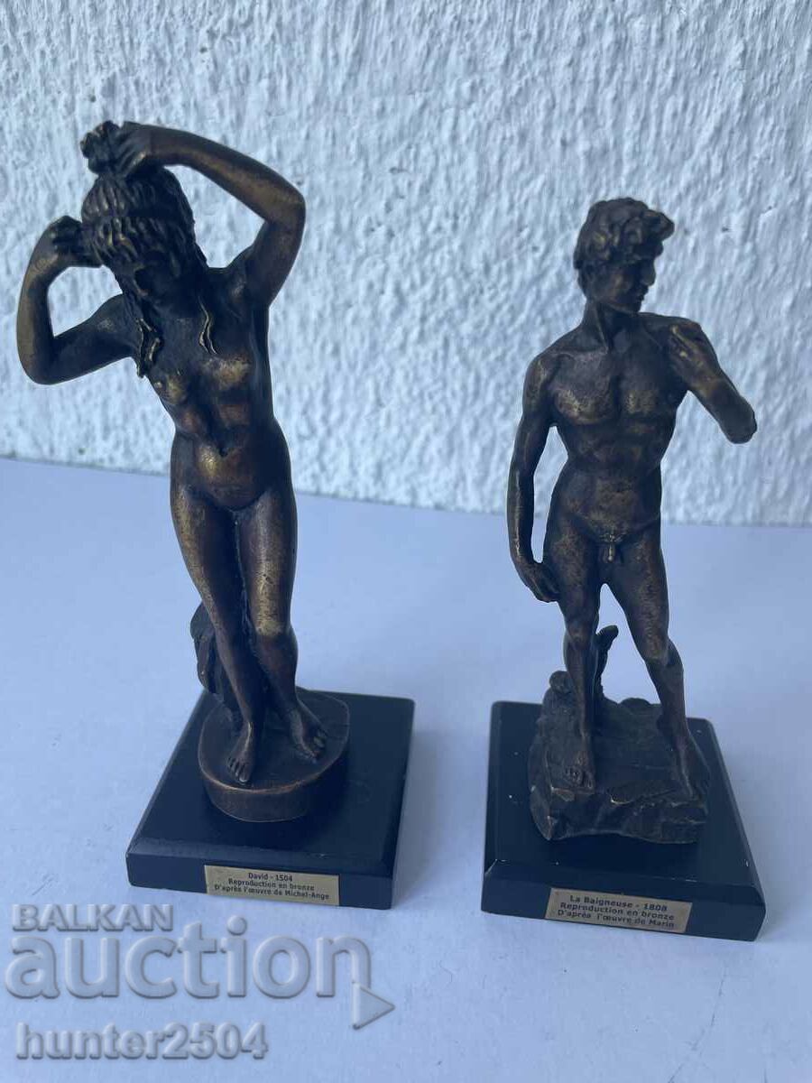 Auction Figures - small plastic 2 pcs bronze Auction Figures - small plastic 2 pcs bronze