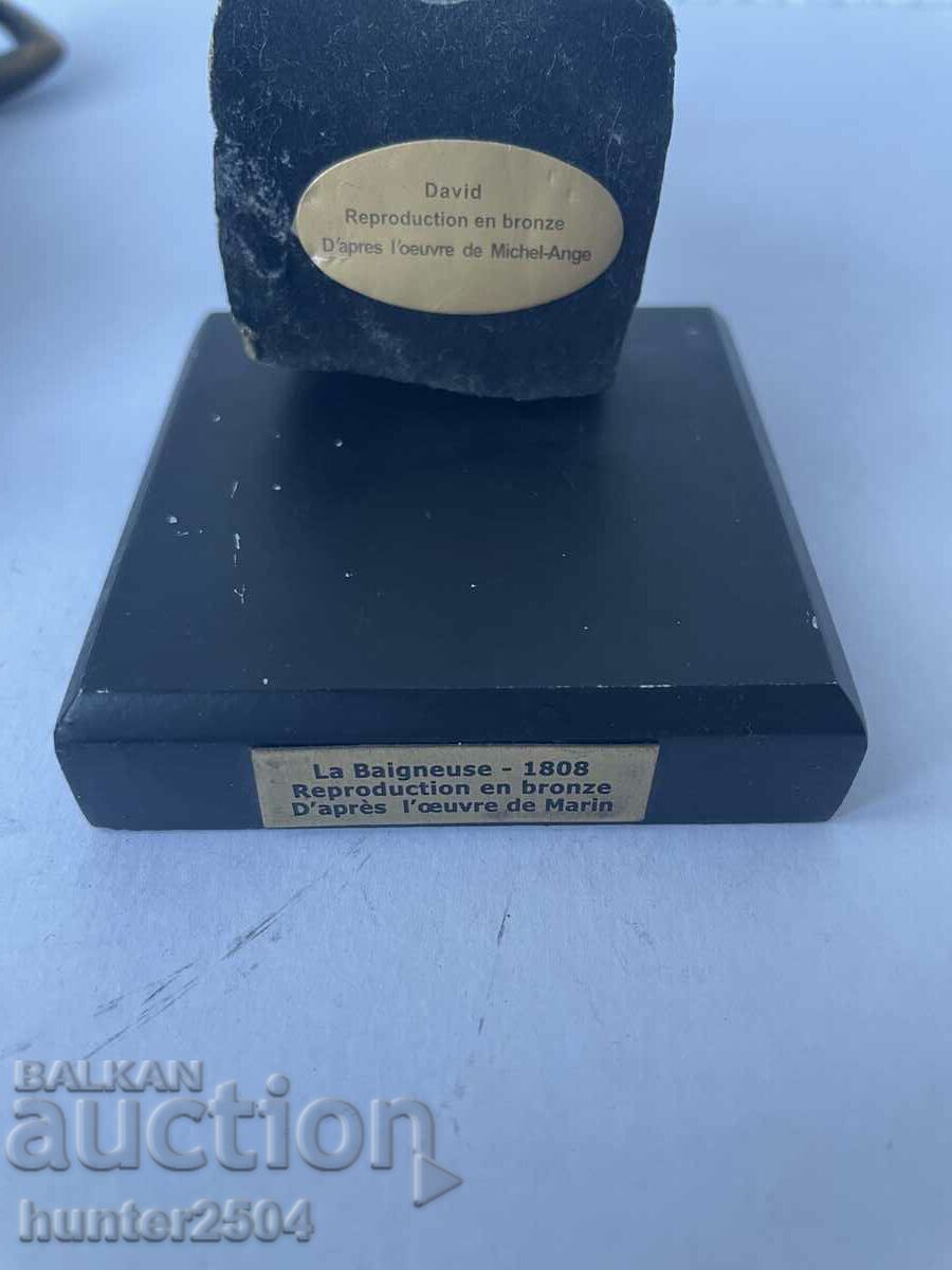 Figures - small plastic 2 pcs bronze - 5 Figures - small plastic 2 pcs bronze - 5