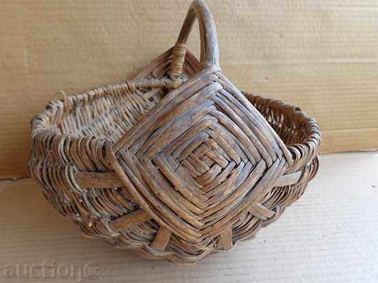 Delivery of Old knit basket, wooden