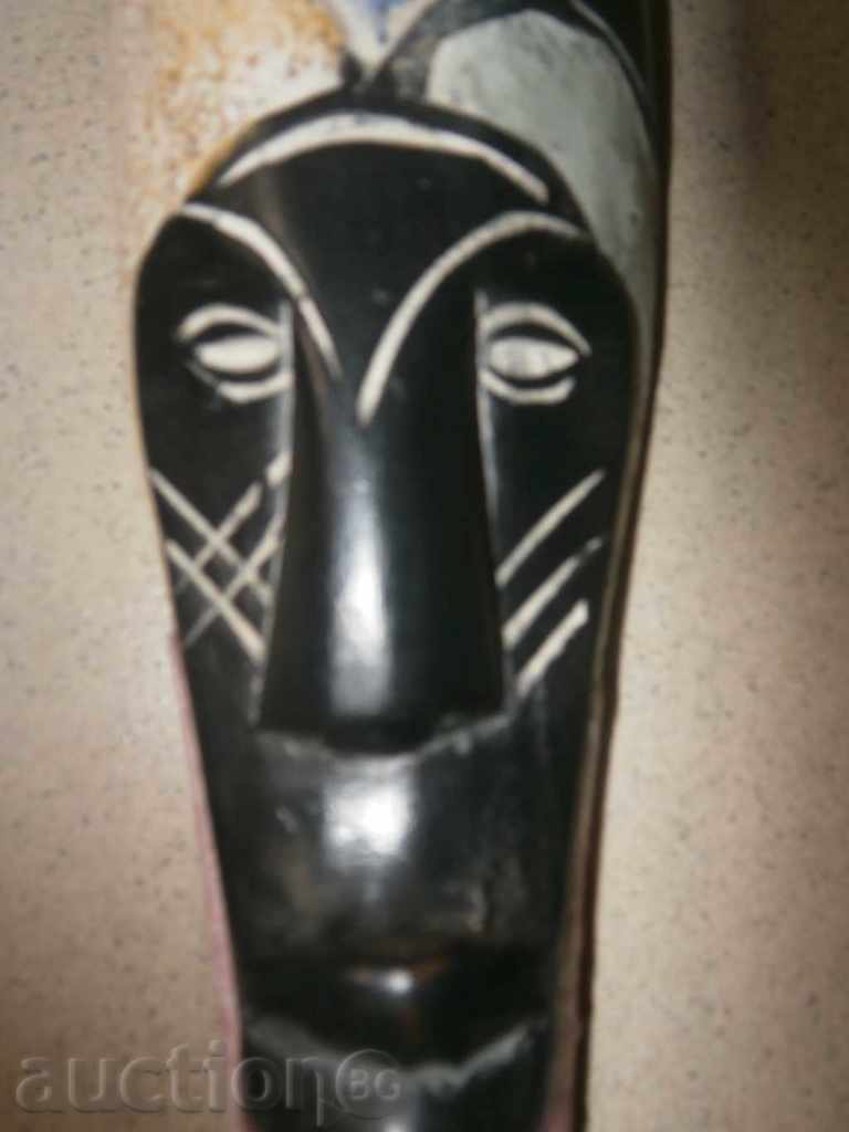 Licitație Seria măști Fang din Camerun - mic-1 Licitație Seria măști Fang din Camerun - mic-1