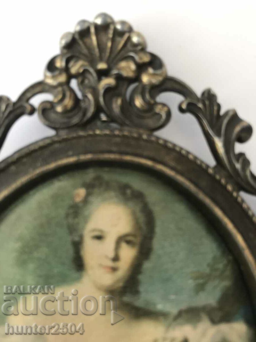 Frame - bronze, 12.5/10 dm with price 39.95 BGN | € 20.43 Frame - bronze, 12.5/10 dm with price 39.95 BGN | € 20.43