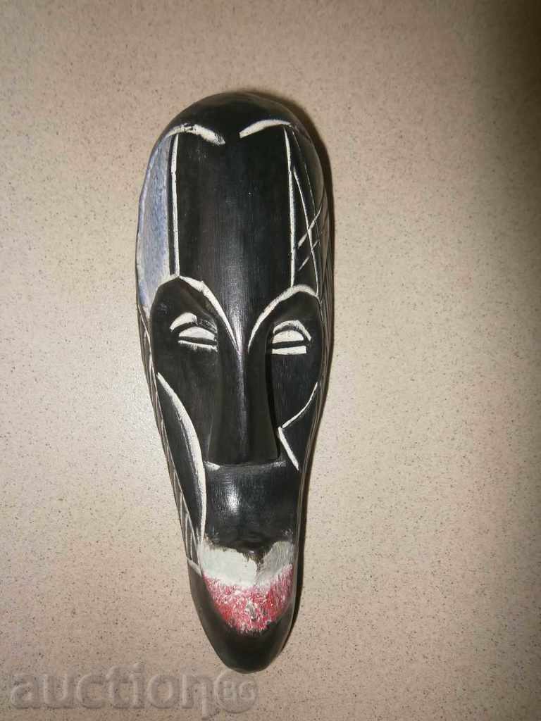 Σειρά Fang μάσκες από το Καμερούν - μικρό-4 με τιμή 55.00 BGN | € 28.12 Σειρά Fang μάσκες από το Καμερούν - μικρό-4 με τιμή 55.00 BGN | € 28.12